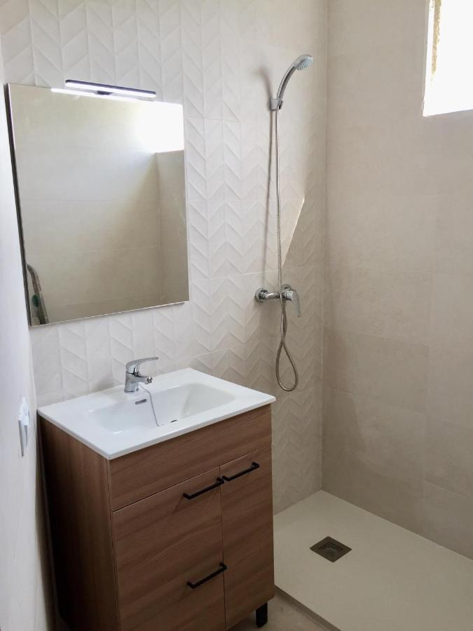 Beachfront Apartment 阿尔库迪亚港 外观 照片